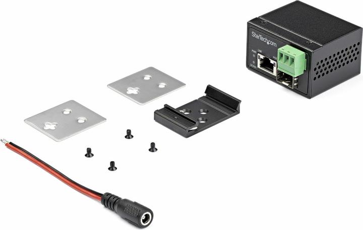 Image du produit StarTech .com PoE+ Industrial Fiber to Ethernet Media Converter 30W (Convertisseur de médias)