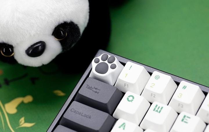 Actual product image Varmilo Panda Paw