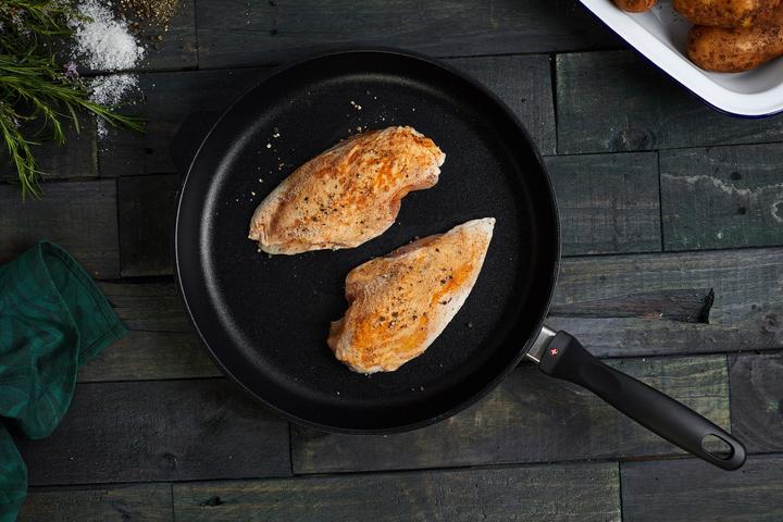 Actual product image Swiss Diamond XDClassic (Frying pan, Cast aluminium, 26 x 8.40 cm)