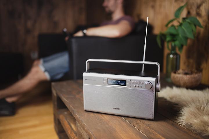 Actual product image Philips Ae5220 (DAB+, FM)