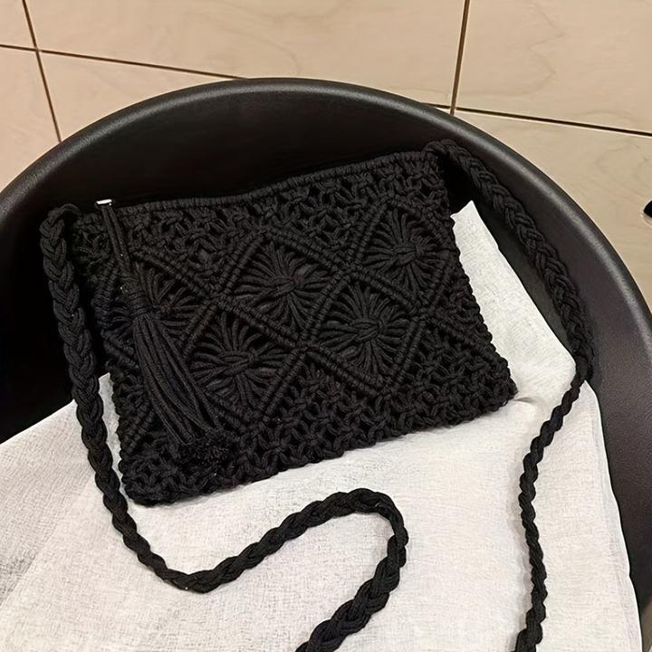 Actual product image Only-Bags.Store 1 Stück. Schicke Tasche - Leichte, handgefertigte Tasche mit geometrischen Mustern und Fransen