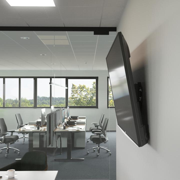 Actual product image Hama Tilt (Wall, 63", 75 kg)