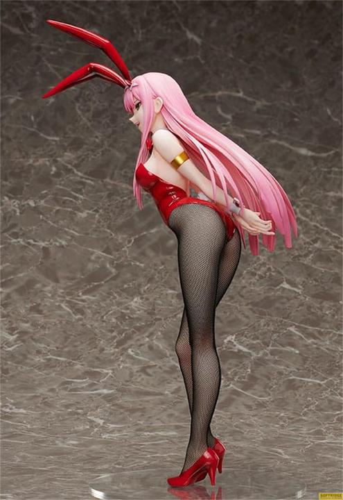 Actual product image FREEing Darling in the Franxx PVC Statue 1/4 Zero Two Bunny Ver. 43 cm (re-run)