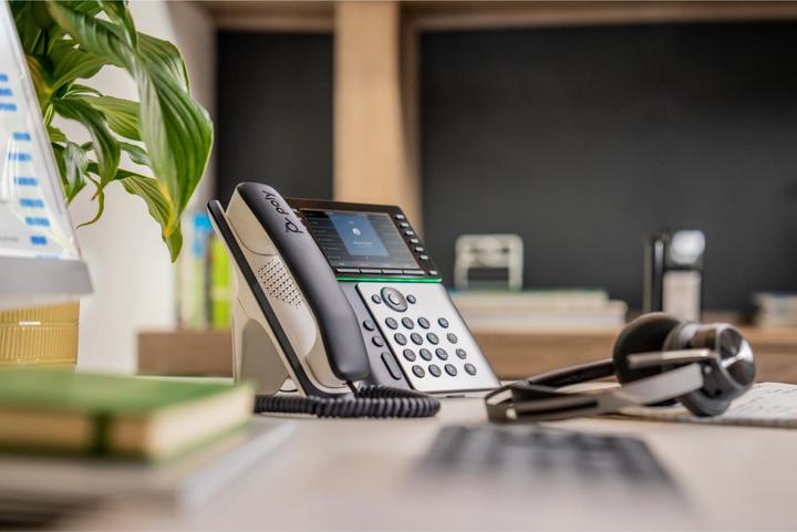 Image du produit HP Poly Edge E550 IP PH PoE-e