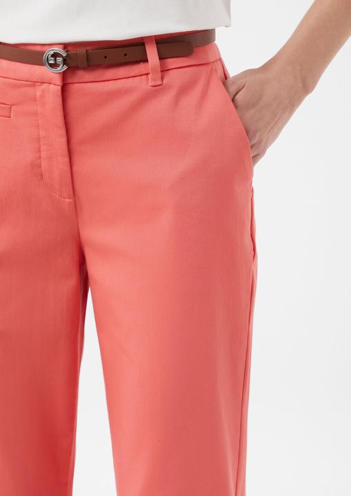 Actual product image Comma Hose Chino mit Gürtel (46)