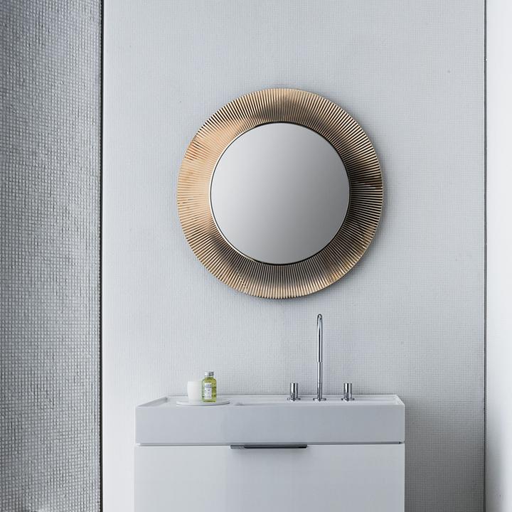 Actual product image Kartell All Saints wall mirror (Ø 78 cm)