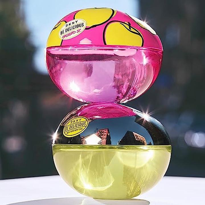Immagine prodotto DKNY Be Delicious Orchard St. Eau de Parfum 2 Piece Gift Set For Women - Profumo Spray 3.4 Fl. Oz. & (Set di profumi)