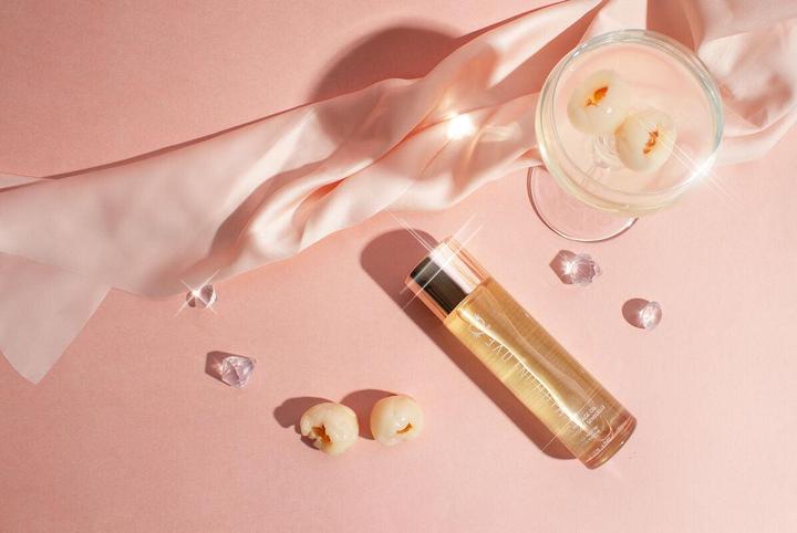 Produktbild High on Love Sensual Massage (120 ml)