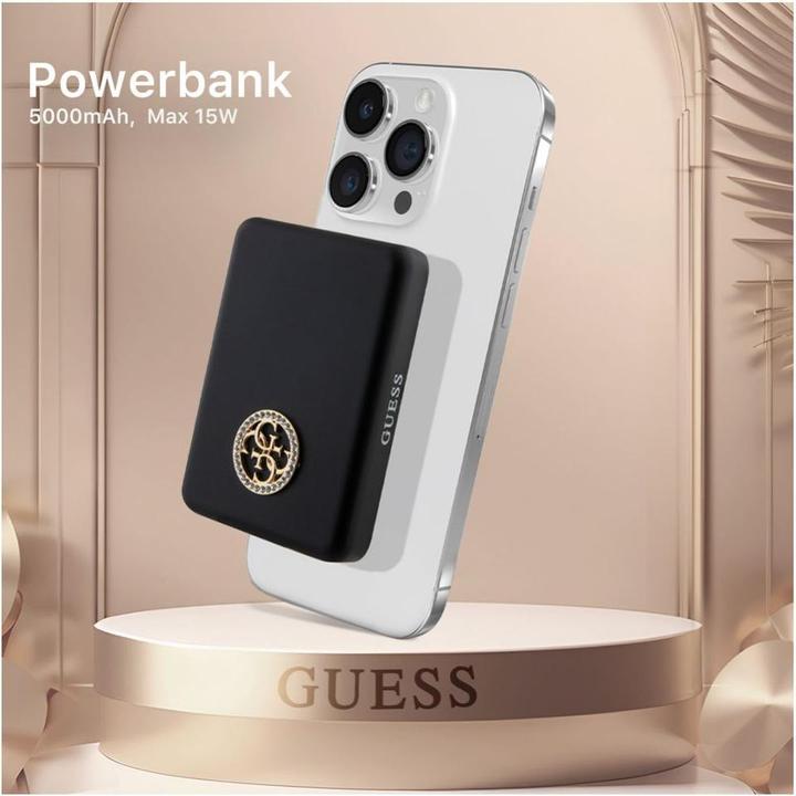 Actual product image Guess Powerbank indukcyjny 15W GUPBM5AL4DMK 5000mAh czarny/black MagSafe 4G Strassed Metal Logo (5000 mAh, 15 W)