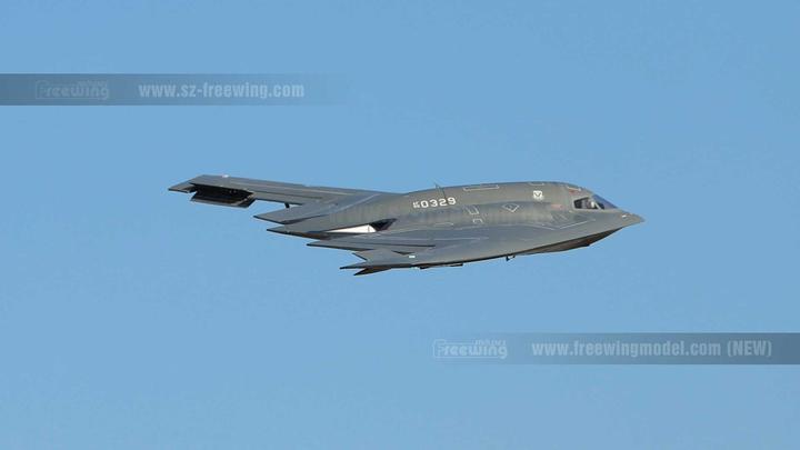 Actual product image Freewing B-2 Spirit Bomber PNP Jet 70mm EDF (Jet)