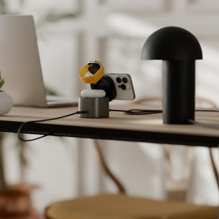 Actual product image Alogic PowerPod 4in1 Qi2 kabelloses Ladegerät schwarz