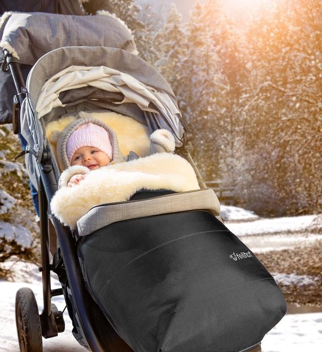 Produktbild Fellhof Lammfellfusssack Cozy aus 100 % Merino Lammfell