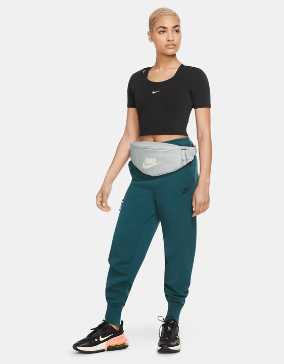 Produktbild Nike Heritage-Gürteltasche