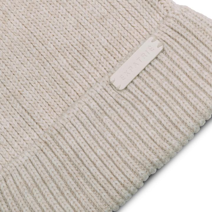 Actual product image Expatrié Luna knitted hat (One size)