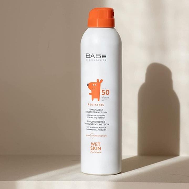 Immagine prodotto Babe Protezione solare trasparente pediatrica pelle umida SPF50 200ml (Crema solare viso, SPF 50, 200 ml, 200 g)