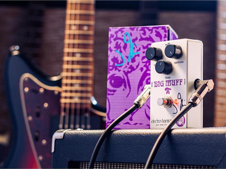 Actual product image Electro-Harmonix J Mascis Ram's Head Big Muff PI (Electric guitar)