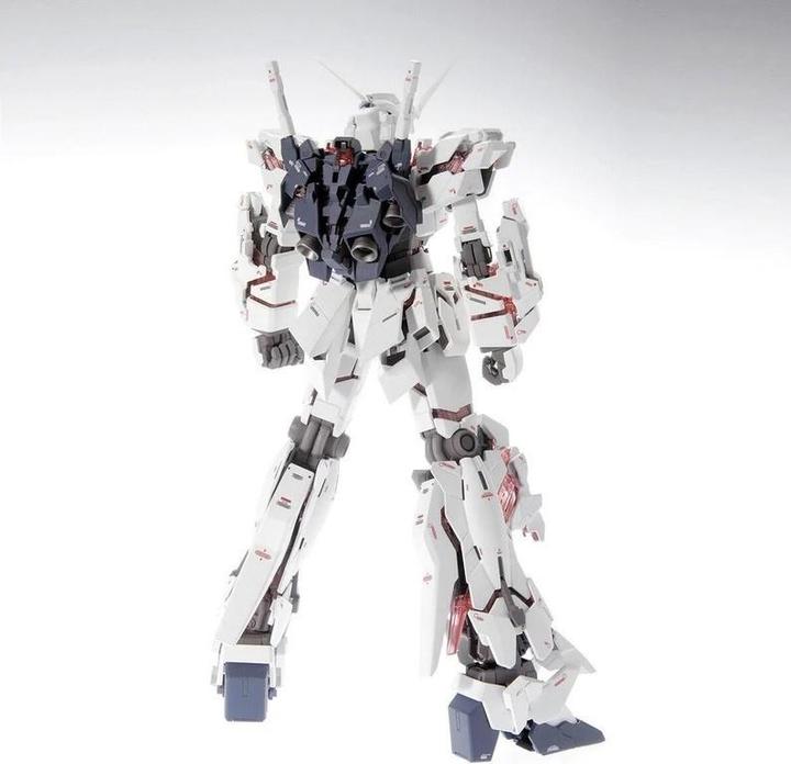 Actual product image Bandai Unicorn Gundam