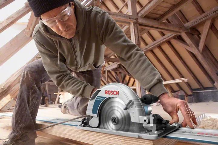 Produktbild Bosch Professional Handkreissäge GKS 85 G + FSN 1400