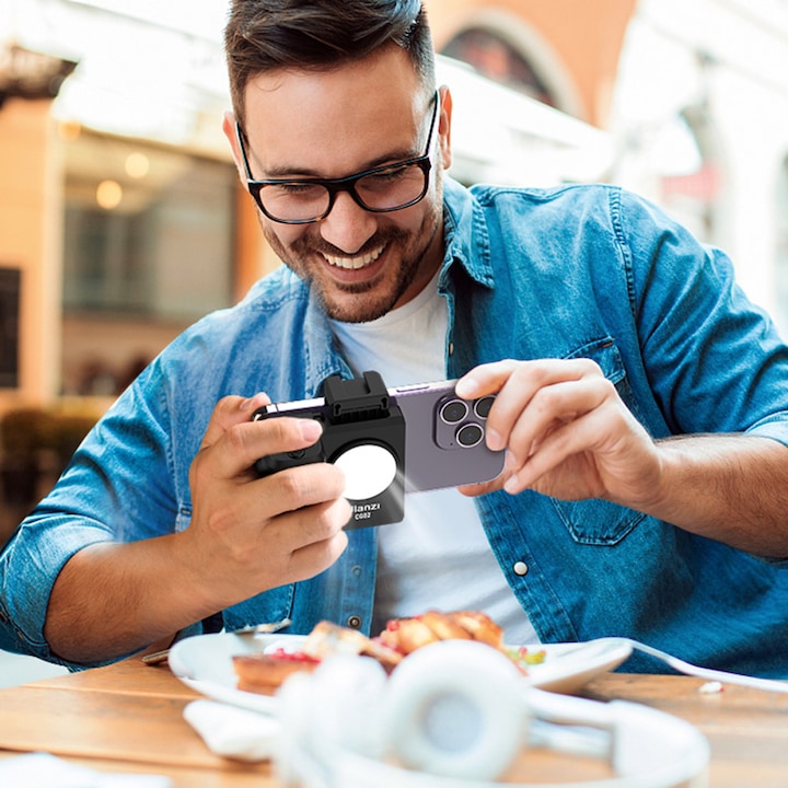 Produktbild Ulanzi CG 02 Smartphone Camera Grip With Fill Light