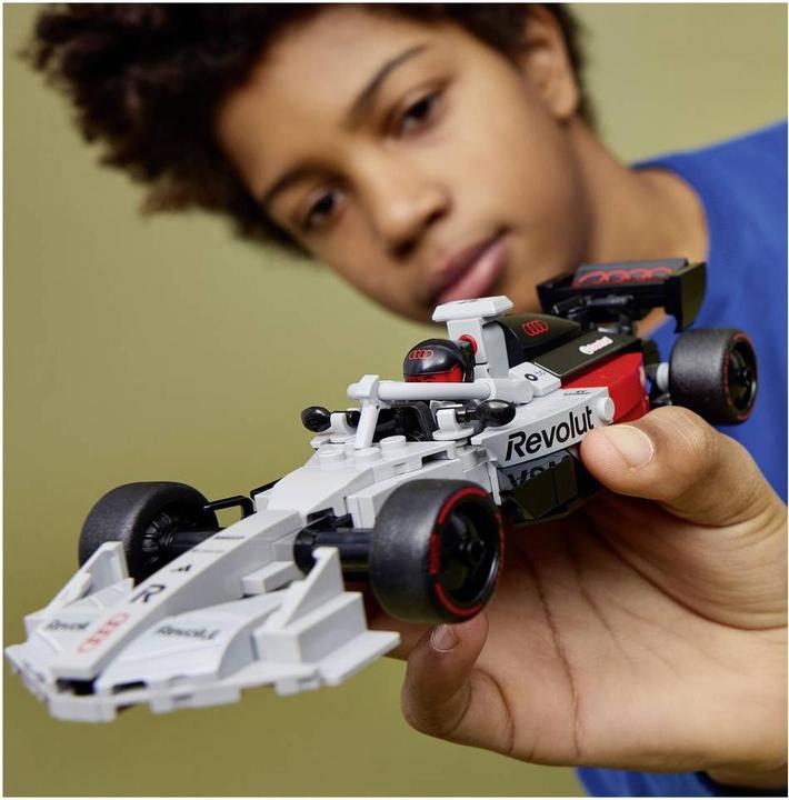 Actual product image LEGO Audi Revolut F1 Team R26 racing car (77259, LEGO Speed Champions)