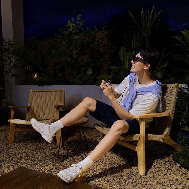 Produktbild TCL RayNeo RayNeo NXTWEAR S+ AR-Brille Schwarz mit integriertem Soundsystem