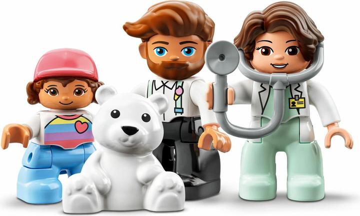 Actual product image LEGO Doctor's visit (10968)
