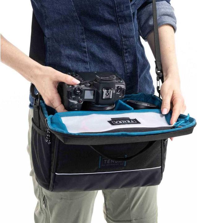 Produktbild Tenba Skyline v2 12 Shoulder Bag – Black (Kamera Schultertasche, 16.80 l)