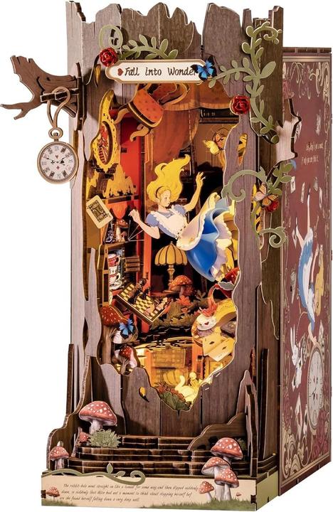 Rolife Alice Adventure - Book Nook