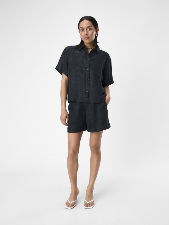 Actual product image Object Textured shorts (38)