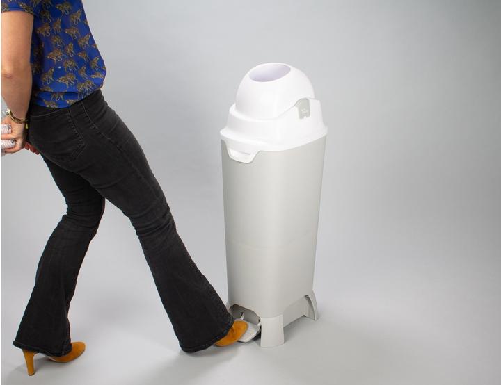Actual product image Diaper Champ Nappy Pail One Maxi Handsfree 120 l Silver