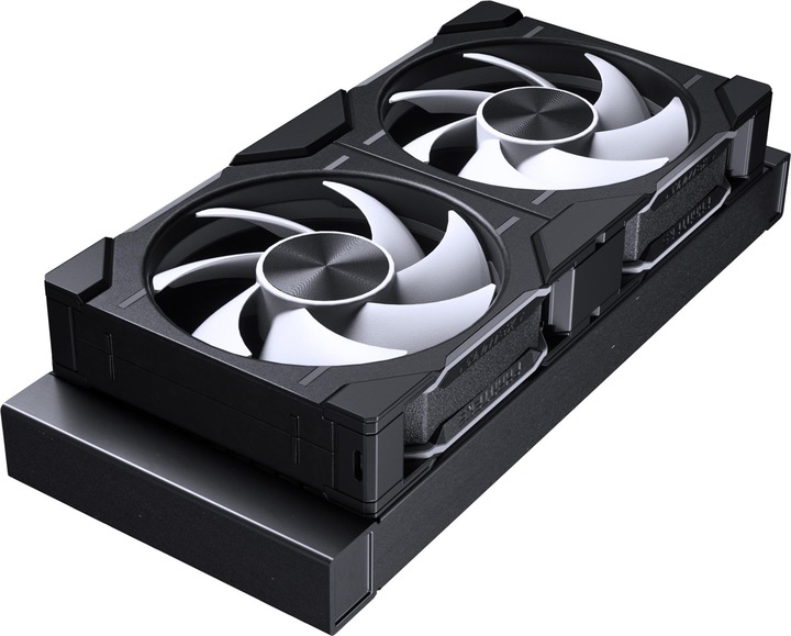Actual product image Phanteks Glacier One 240D30 DRGB AIO Water Cooling - black
