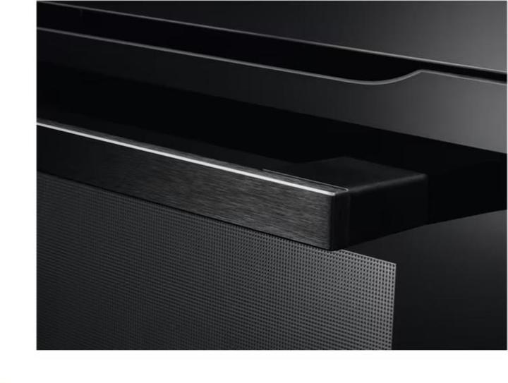 Actual product image AEG BSE78228BM