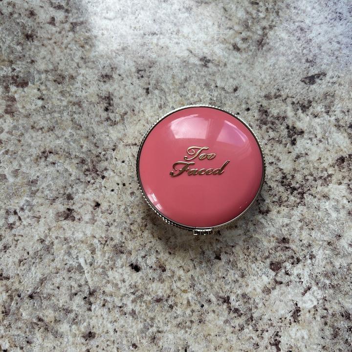 Produktbild Too Faced Cloud Crush Blush (Golden Hour)