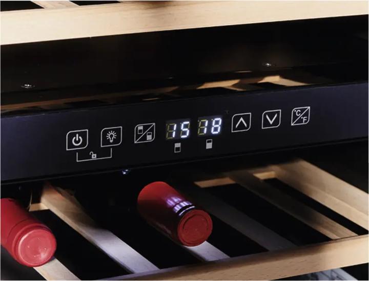 Actual product image Wolkenstein Wine refrigerator WTS49DW WxHxD 48 cm x 85.50 cm x 57.50 cm Cooling compartment 116 l