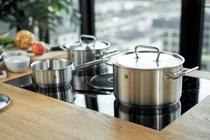 Actual product image Zwilling Twin (Casserole + Stewpot, Pot, Saucepan, Stainless steel, 16 x 26 cm)