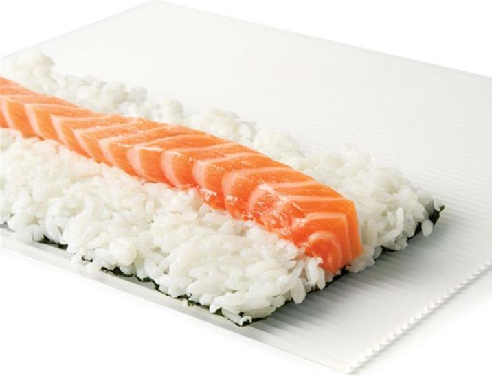 Actual product image Lékué Makisu Sushi