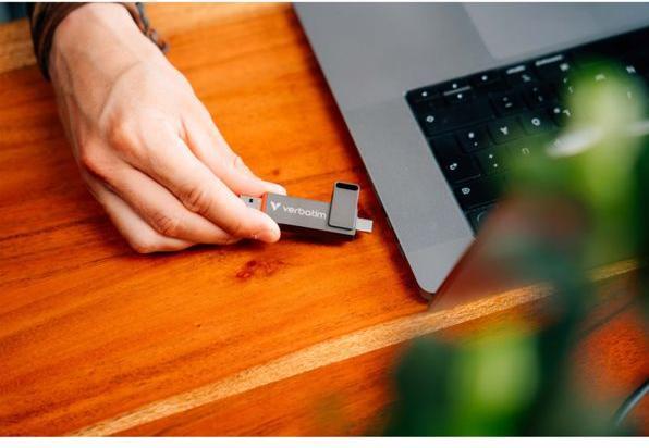 Immagine prodotto Verbatim Dual QuickStick (256 GB, USB 3.2)