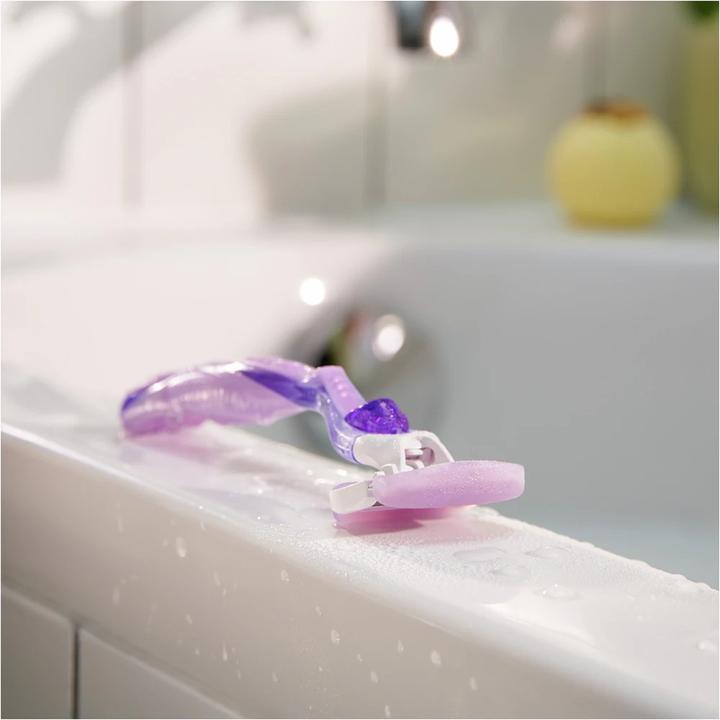 Produktbild Gillette Venus Comfortglide Breeze Rasierer für Frauen mit 1 Griff und 6 Nachfüllpackungen