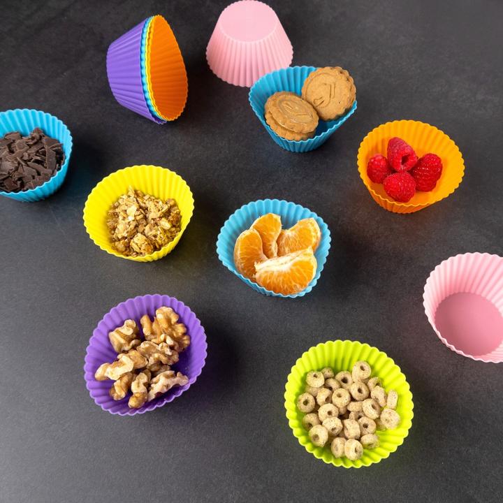 Actual product image Intirilife 24 Stück Silikon Muffinformen (4.50 cm)