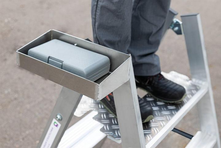 Actual product image Günzburger Storage tray for folding steps accessible from both sides (Folding step, 30 cm)