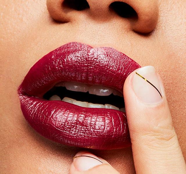 Produktbild MAC Cosmetics Amplified Lipstick (Dark Side)