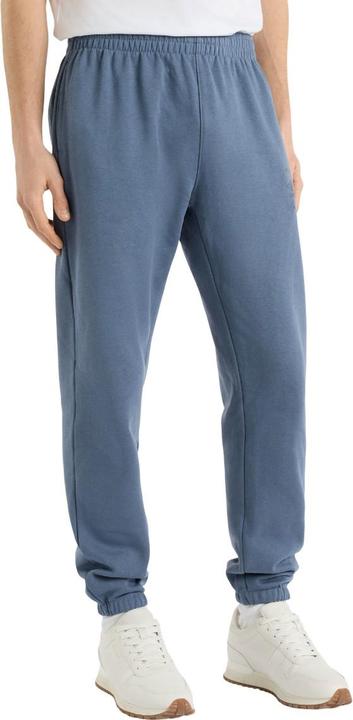 Actual product image Umbro Mens Relaxed Fit Jogging Bottoms (XL)