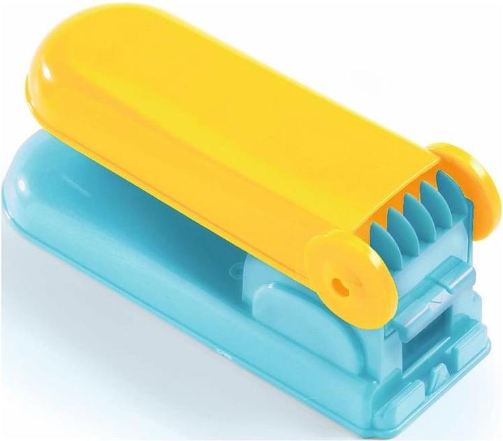 Actual product image Djeco Large kneading set (4 colours, 15 tools)