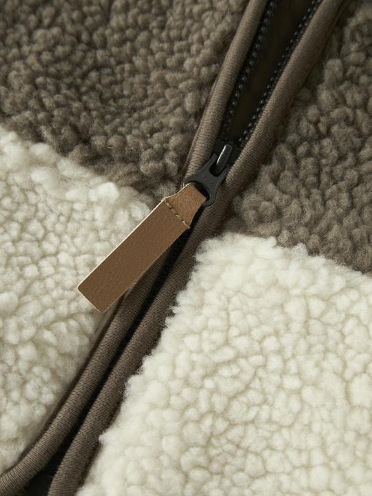 Actual product image Name it Loose Fit Teddy Jacke (80)