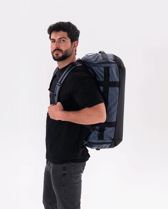 Actual product image Wandrd CARRYALL Duffel 60L Aegean Blue (Camera shoulder bag, 60 l)