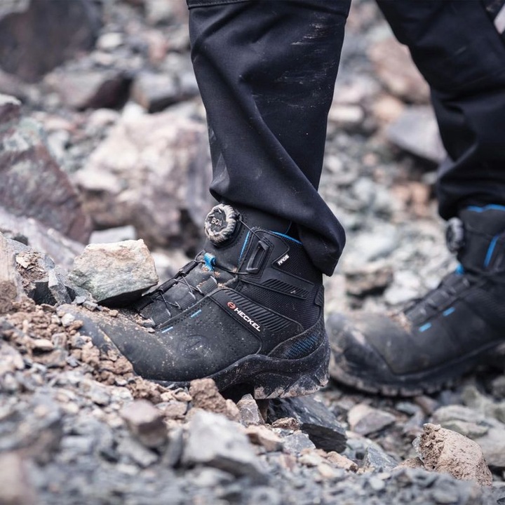 Produktbild Uvex Safety MACSOLE ADVENTURE Herren Sicherheitsschuhe schwarz, mit Zehen-Schutzkappe EN20345 S3, Grösse 3 (S3, 38)
