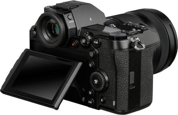 Image du produit Panasonic Lumix S1R (24 - 105 mm, 47.30 Mpx, Plein format)