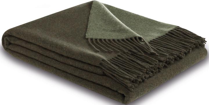 Dark green, forest-salvia