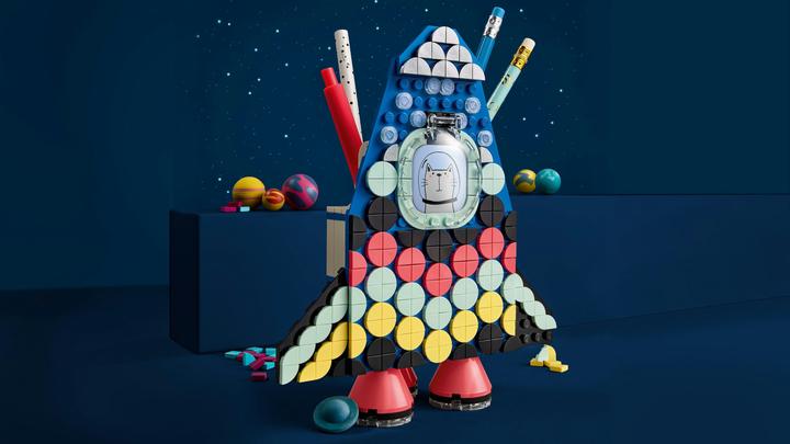 Produktbild LEGO Raketen Stiftehalter (41936, LEGO Dots)