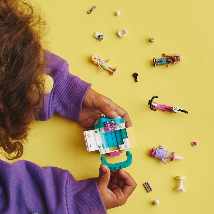 Actual product image LEGO 41733 Bubble Tea Mobile (41733, LEGO Friends)